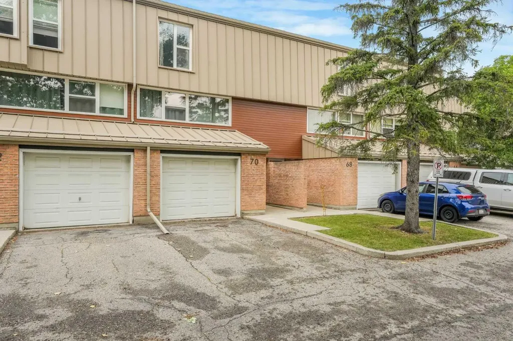 70 Brae Glen Lane SW Calgary AB T2W 1B6