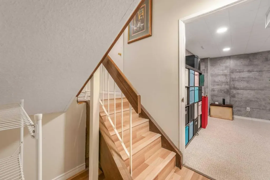 70 Brae Glen Lane SW Calgary AB T2W 1B6