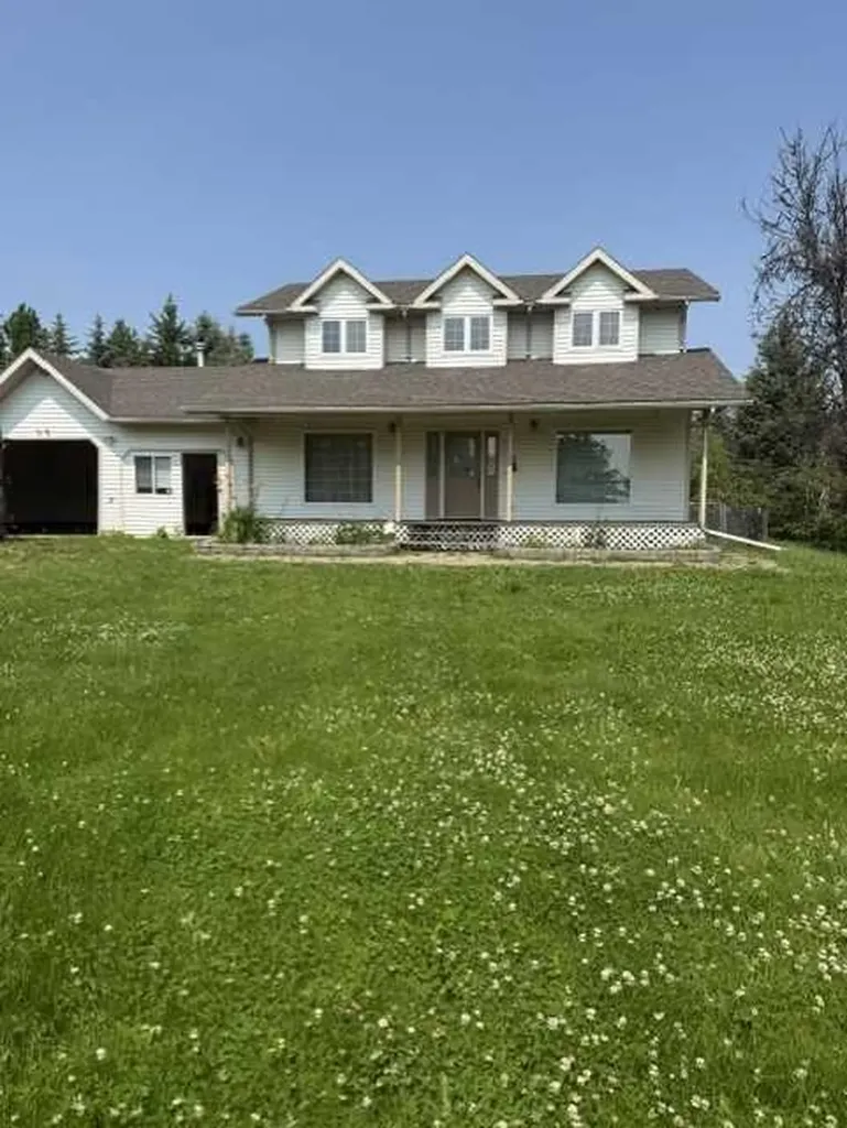 192 Range Road Range N Grassland AB T0A 1V0