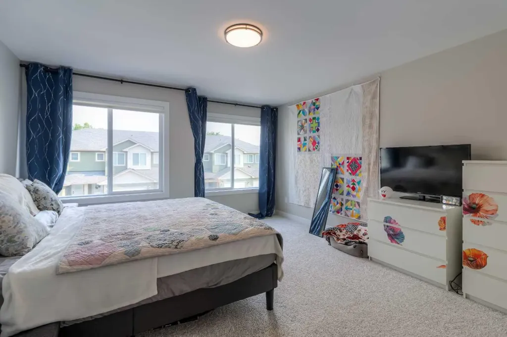 1568 Stafford Drive N Lethbridge AB T1H7G8