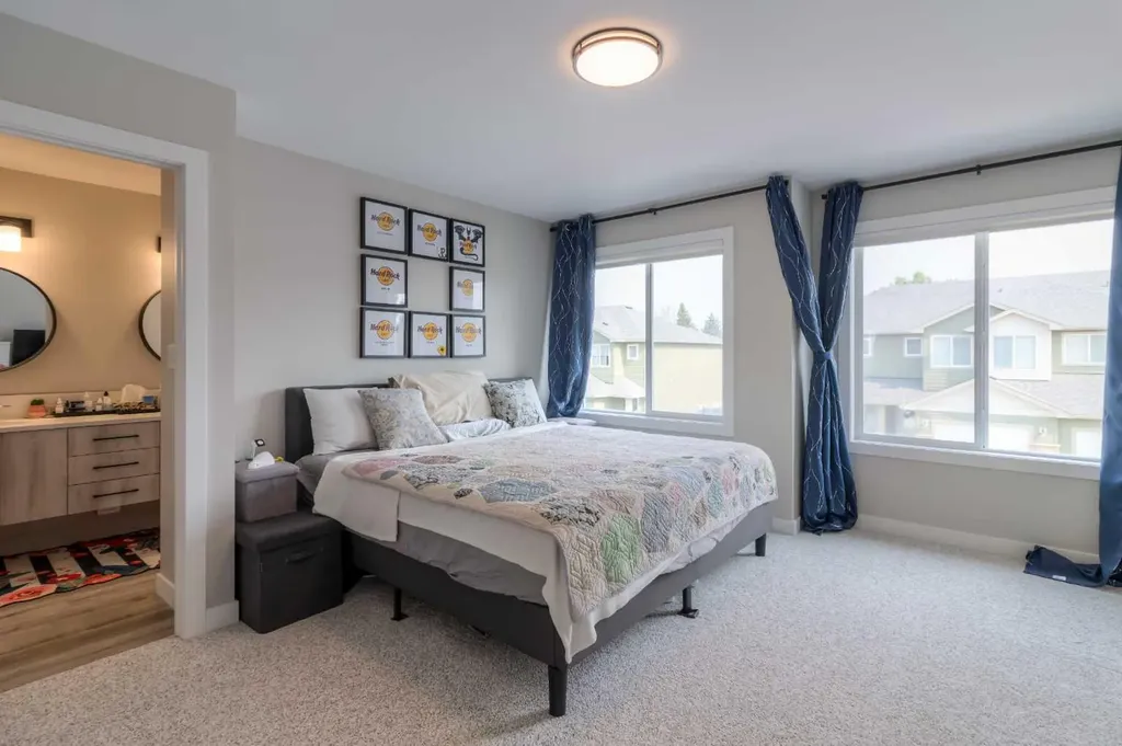 1568 Stafford Drive N Lethbridge AB T1H7G8