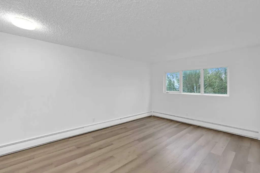 6919 Elbow Drive SW Calgary AB T2V 0E6