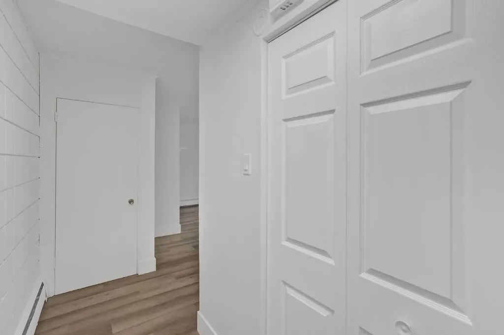 6919 Elbow Drive SW Calgary AB T2V 0E6