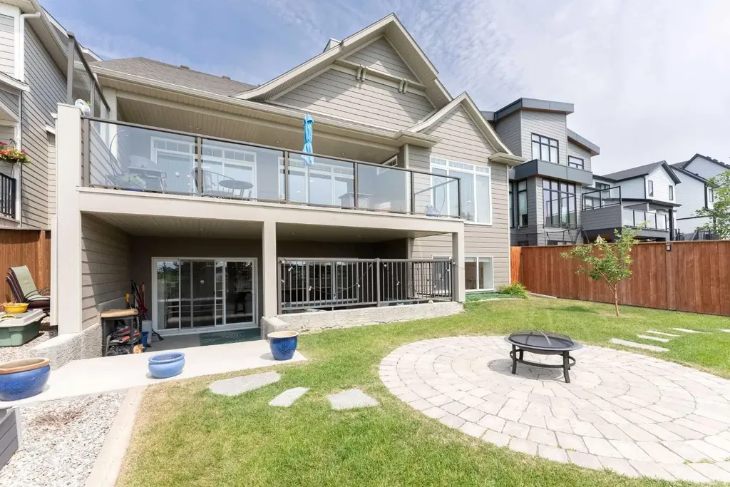 1060 Caledonia Place W Lethbridge AB T1J 5W1