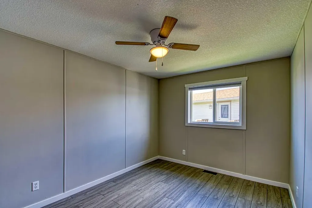9507 108b Avenue Clairmont AB T8X 5B5