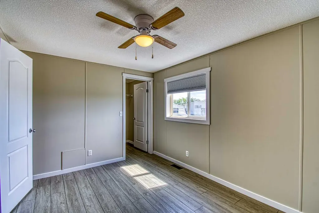 9507 108b Avenue Clairmont AB T8X 5B5