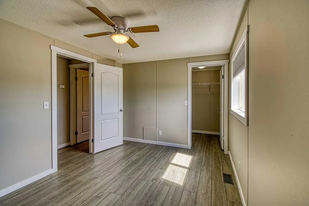9507 108b Avenue Clairmont AB T8X 5B5