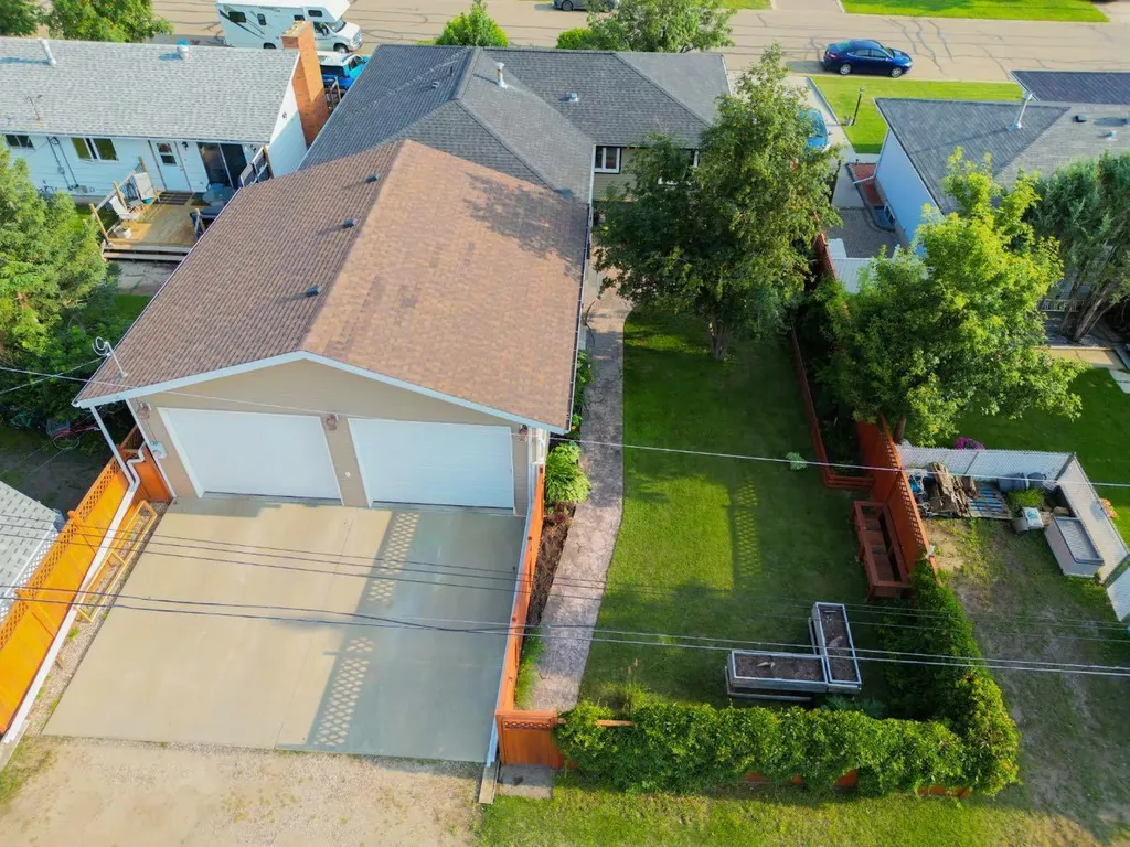 1026 18 Avenue Wainwright AB T9W 1K2