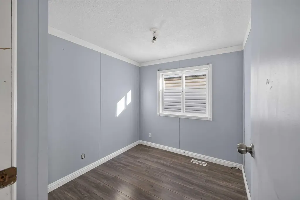 138 Couture Lane Fort Mcmurray AB T9K 1X3