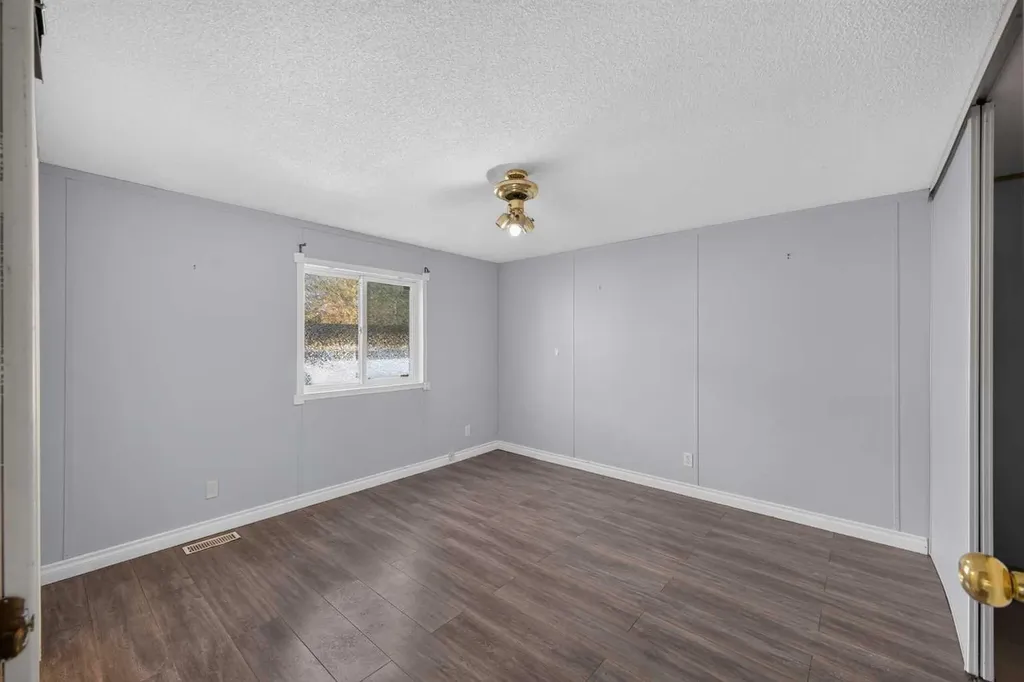 138 Couture Lane Fort Mcmurray AB T9K 1X3