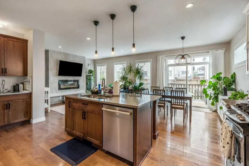 855 Miners Boulevard W Lethbridge AB T1J 5B9