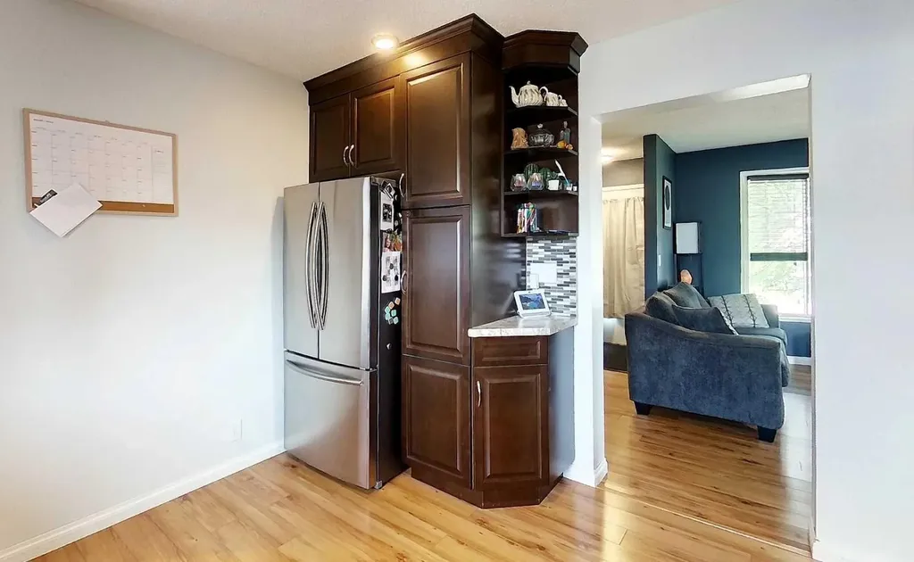 1402 Edson Drive Edson AB T7E 1H6