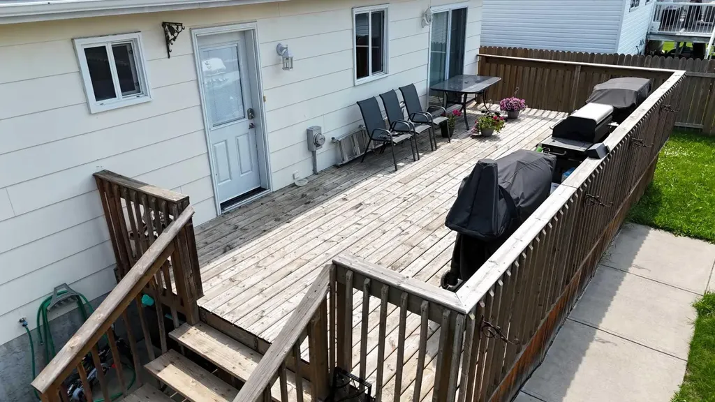 1402 Edson Drive Edson AB T7E 1H6