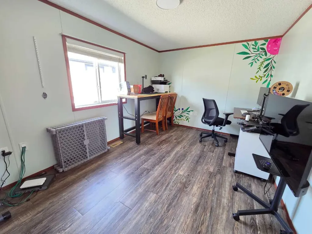 10615 88 Street Grande Prairie AB T8X 1P5