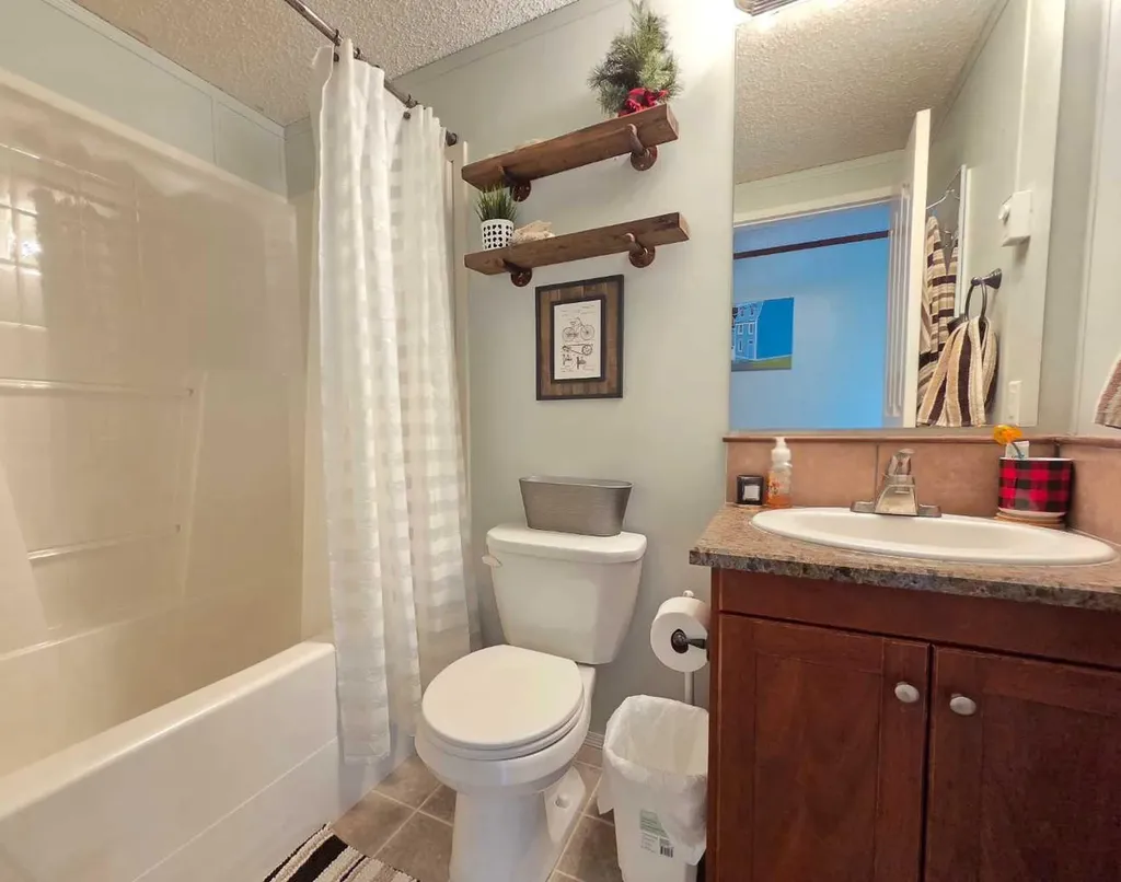 10615 88 Street Grande Prairie AB T8X 1P5