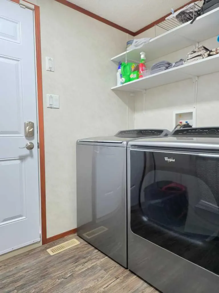10615 88 Street Grande Prairie AB T8X 1P5