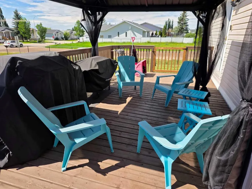 10615 88 Street Grande Prairie AB T8X 1P5