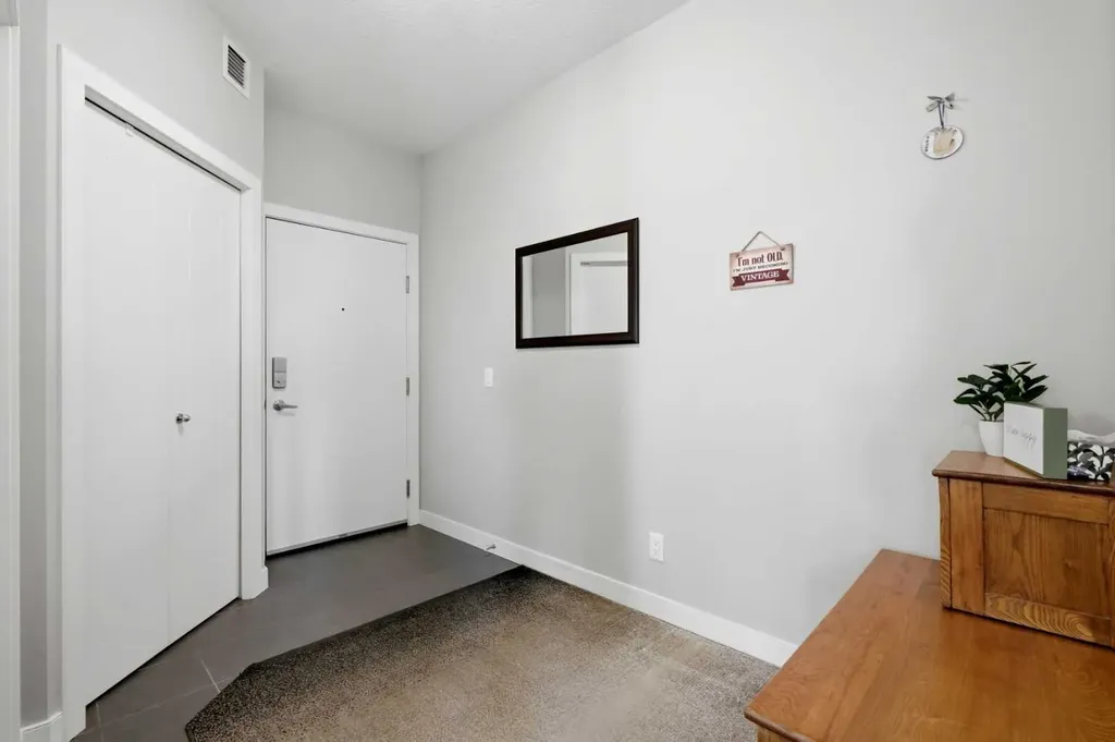 604 East Lake Boulevard NE Airdrie AB T4A0G6