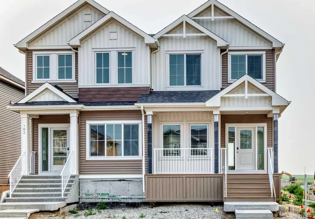 186 Lanark Gate SE Airdrie AB T4A 3R7