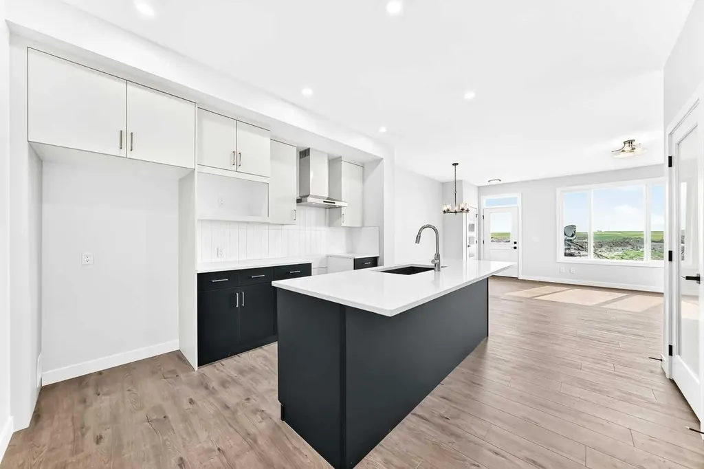 186 Lanark Gate SE Airdrie AB T4A 3R7