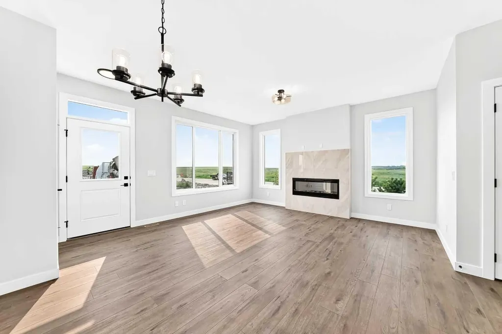186 Lanark Gate SE Airdrie AB T4A 3R7