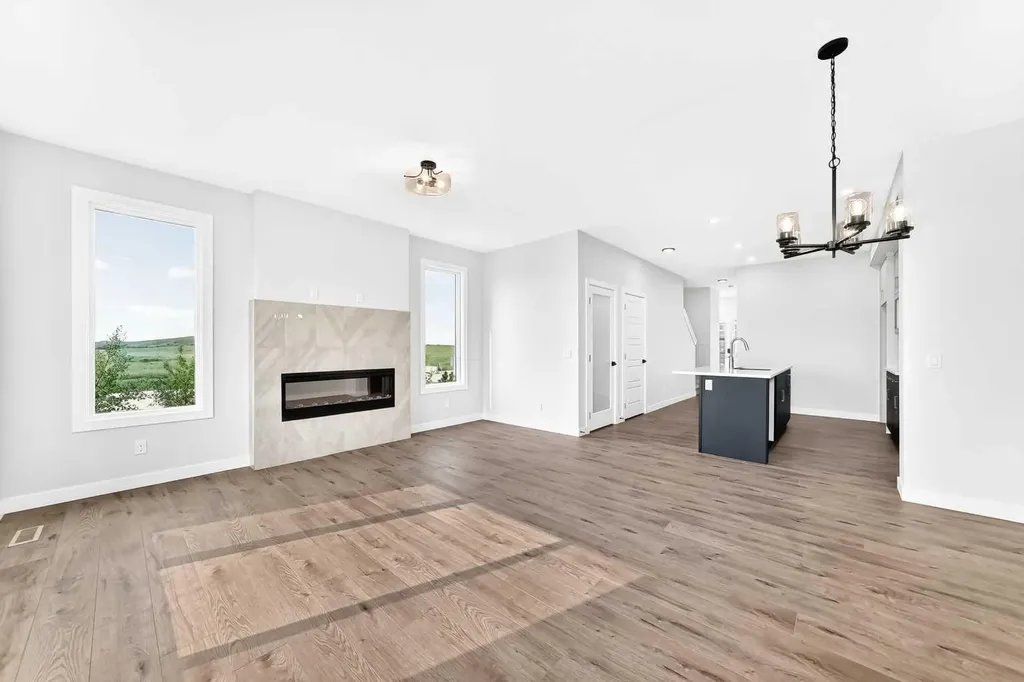 186 Lanark Gate SE Airdrie AB T4A 3R7
