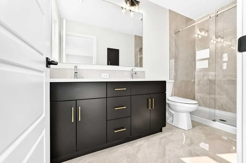 186 Lanark Gate SE Airdrie AB T4A 3R7