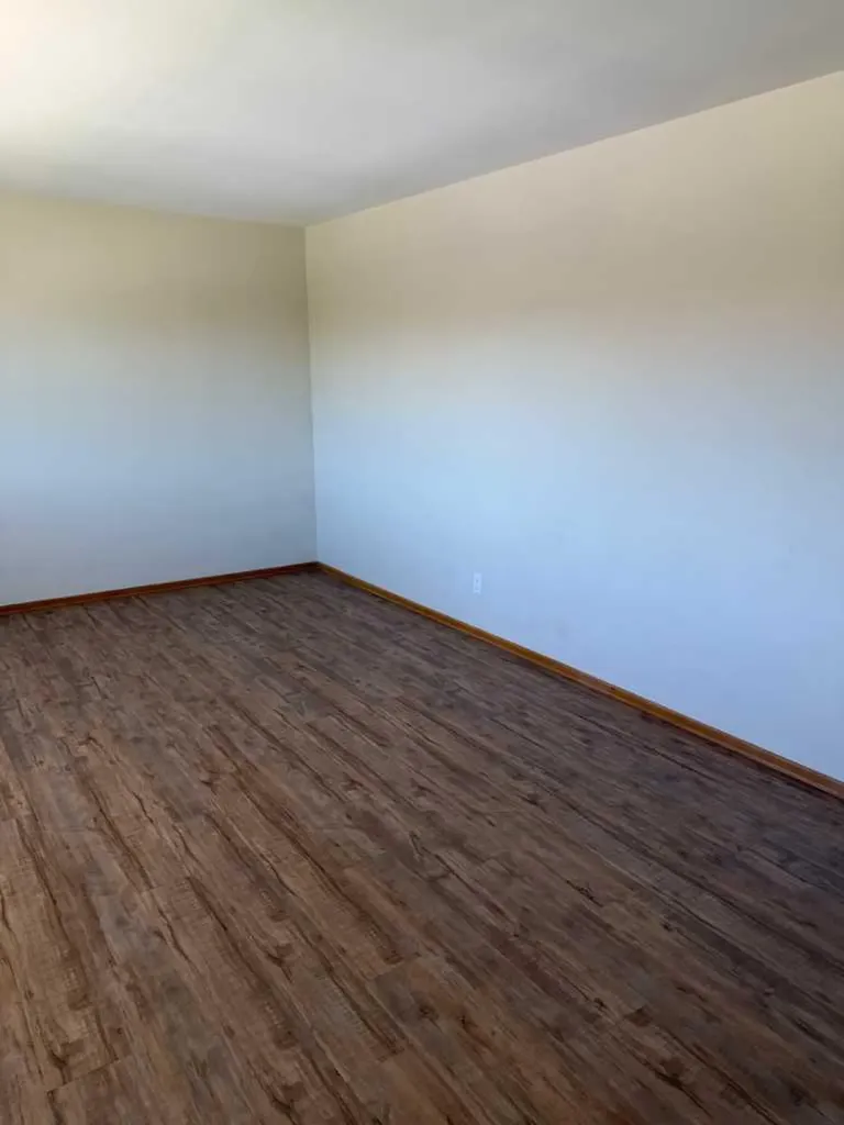 4731 50 Avenue Taber AB T1G 1H1