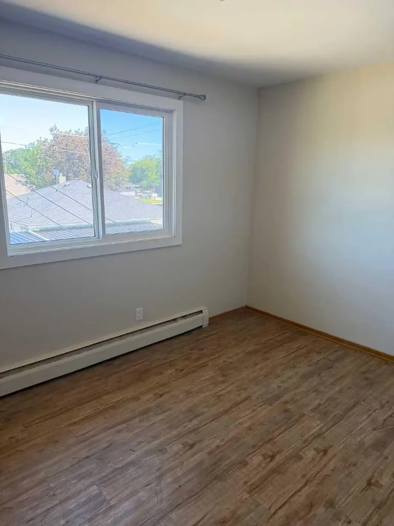 4731 50 Avenue Taber AB T1G 1H1