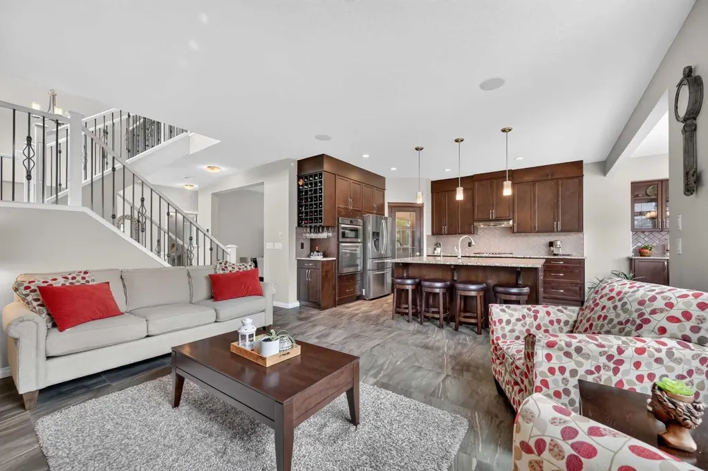 131 Cranarch Crescent SE Calgary AB T3M 2J2