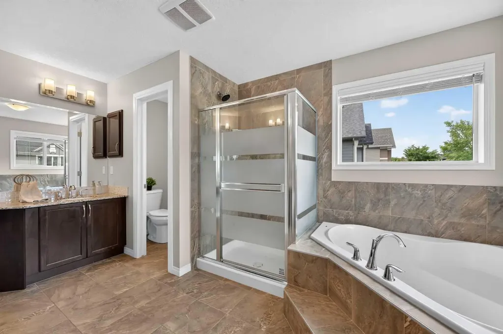 131 Cranarch Crescent SE Calgary AB T3M 2J2