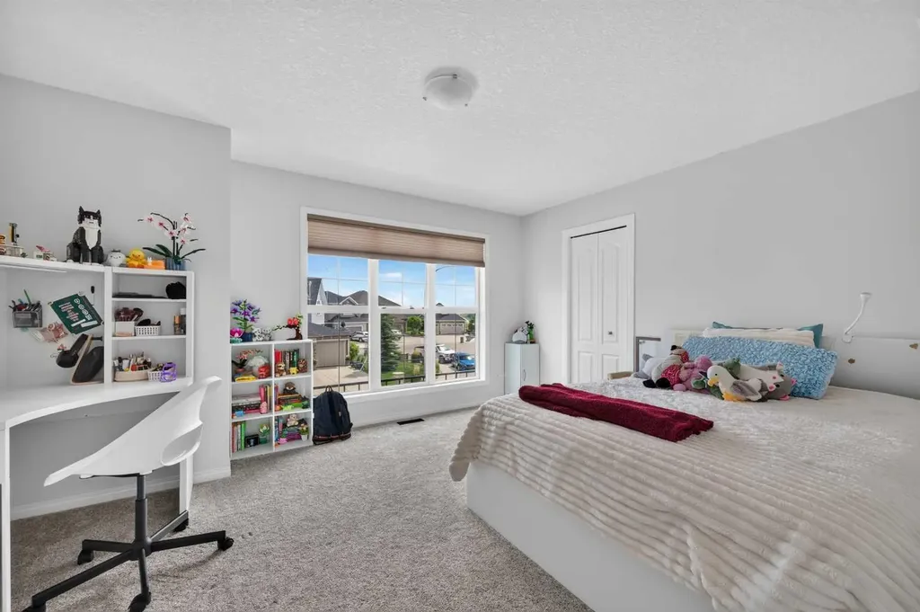 131 Cranarch Crescent SE Calgary AB T3M 2J2