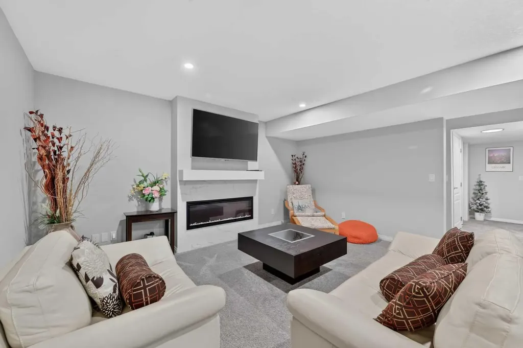 131 Cranarch Crescent SE Calgary AB T3M 2J2