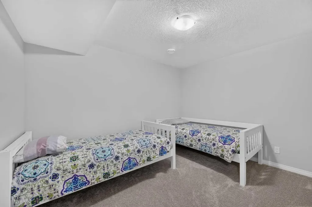 131 Cranarch Crescent SE Calgary AB T3M 2J2