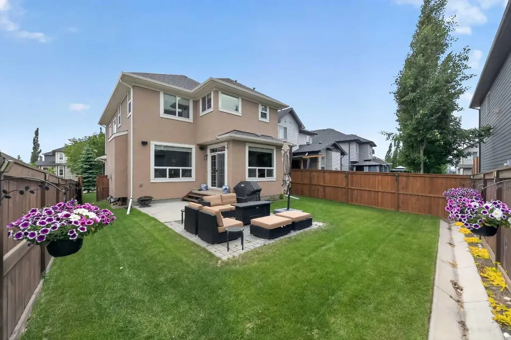 131 Cranarch Crescent SE Calgary AB T3M 2J2