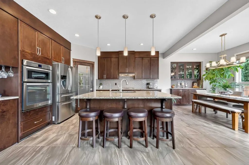 131 Cranarch Crescent SE Calgary AB T3M 2J2
