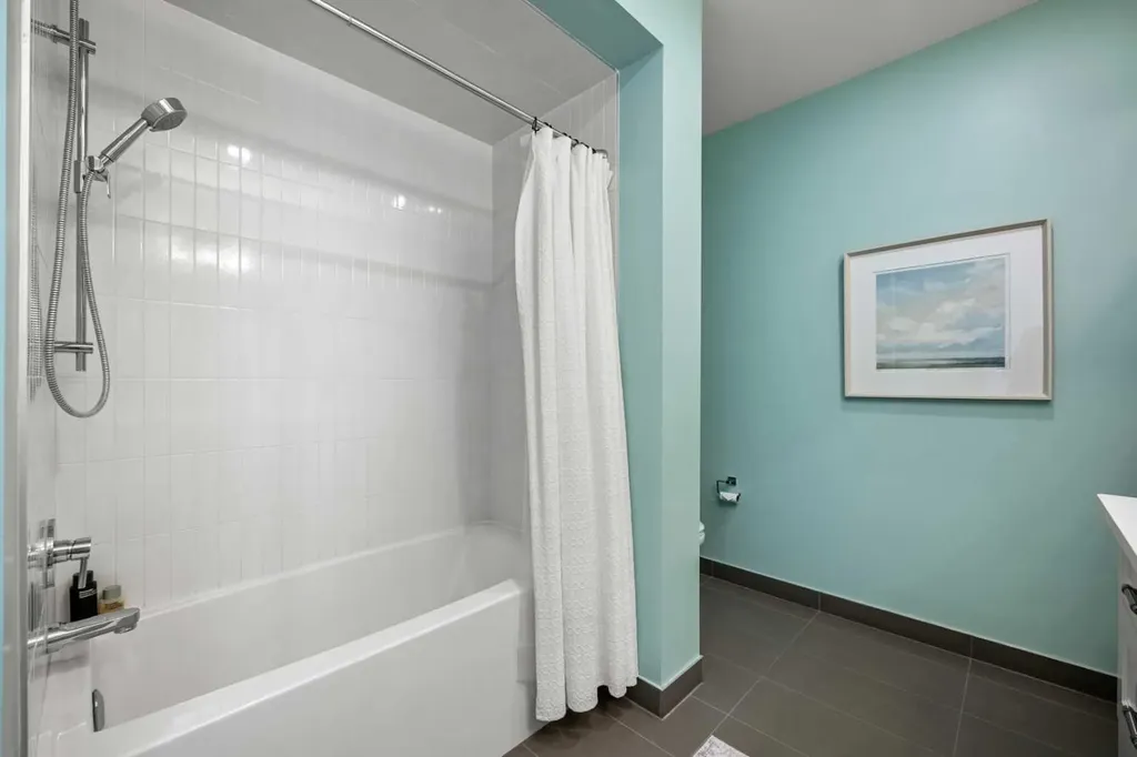 1716 50 Avenue SW Calgary AB T2T 2W1