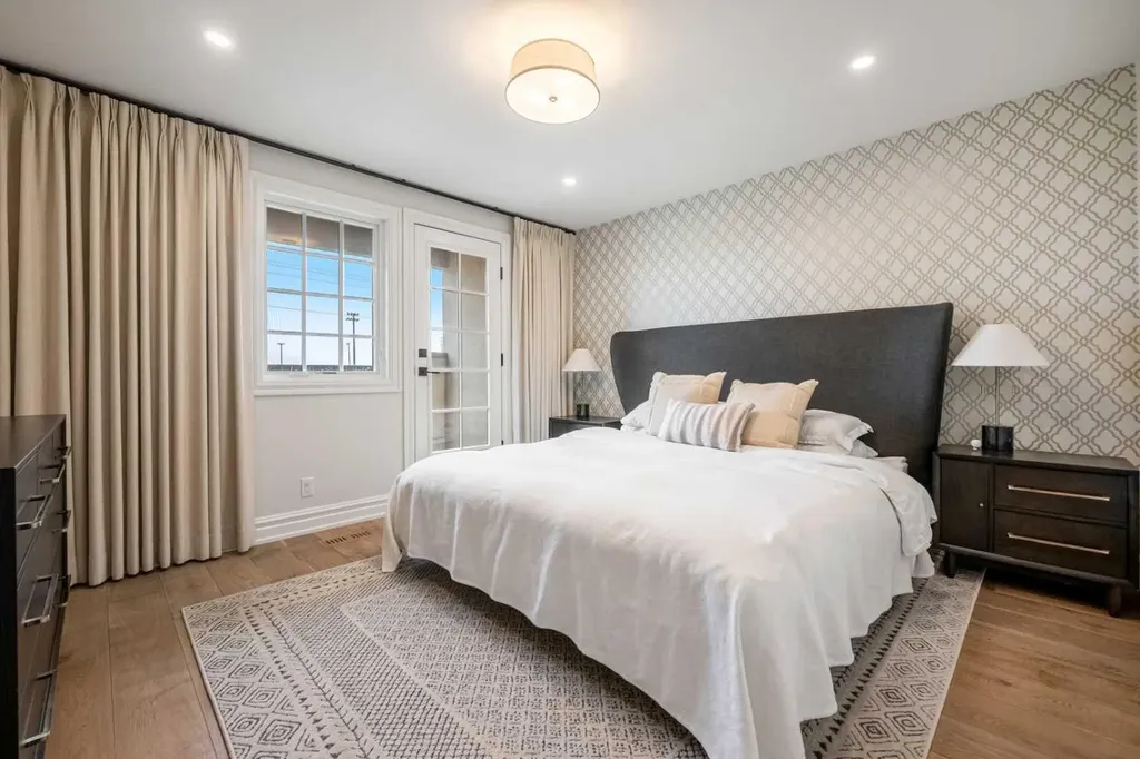 1716 50 Avenue SW Calgary AB T2T 2W1