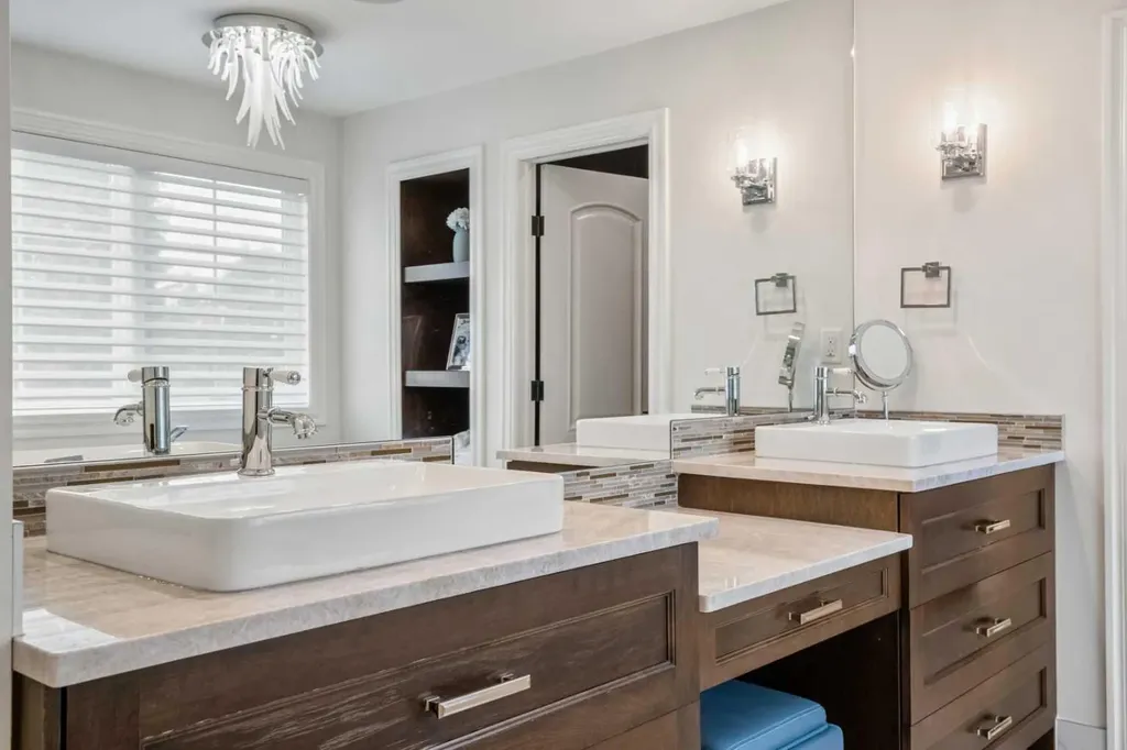 1716 50 Avenue SW Calgary AB T2T 2W1