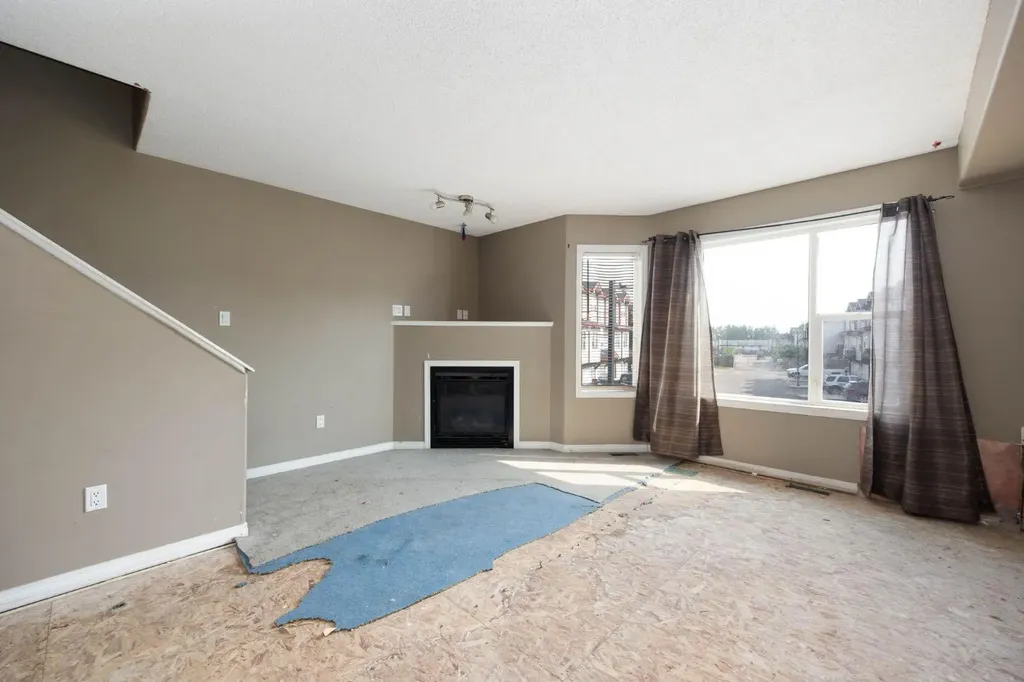 201 Arabian Drive Fort Mcmurray AB T9H 5R5
