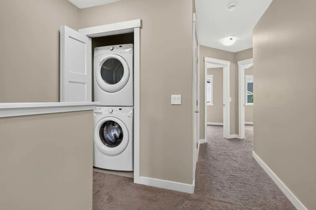 558 Evanston Manor NW Calgary AB T3P 0R8