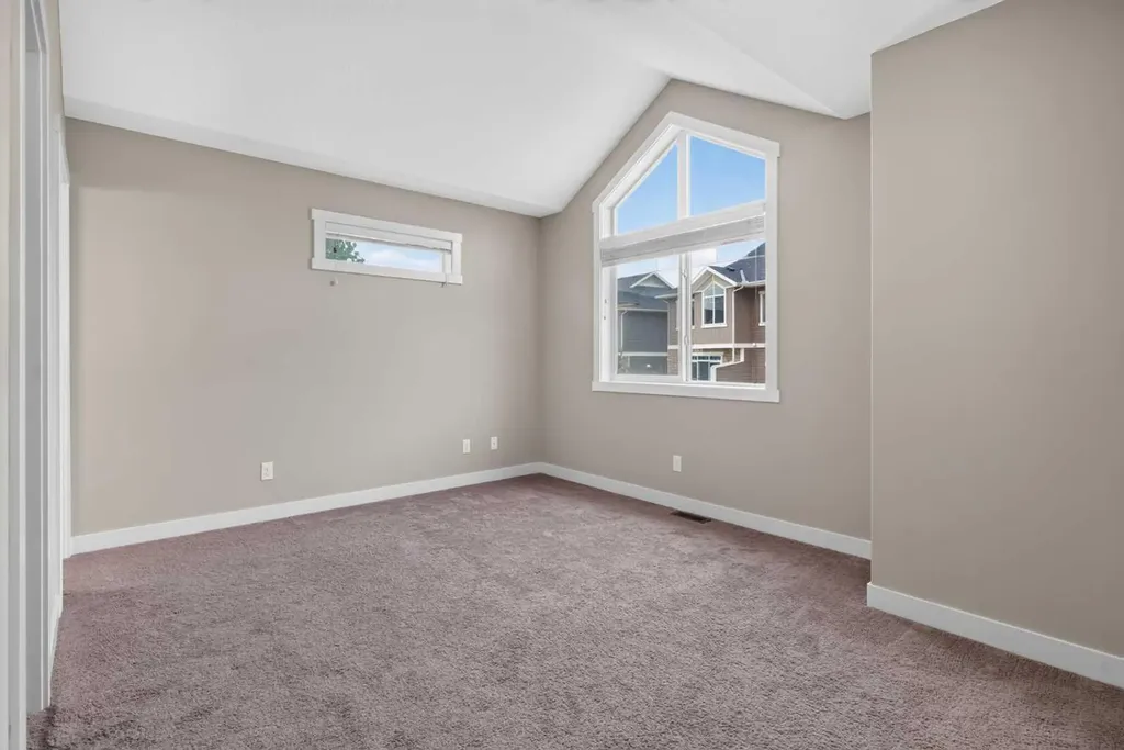 558 Evanston Manor NW Calgary AB T3P 0R8