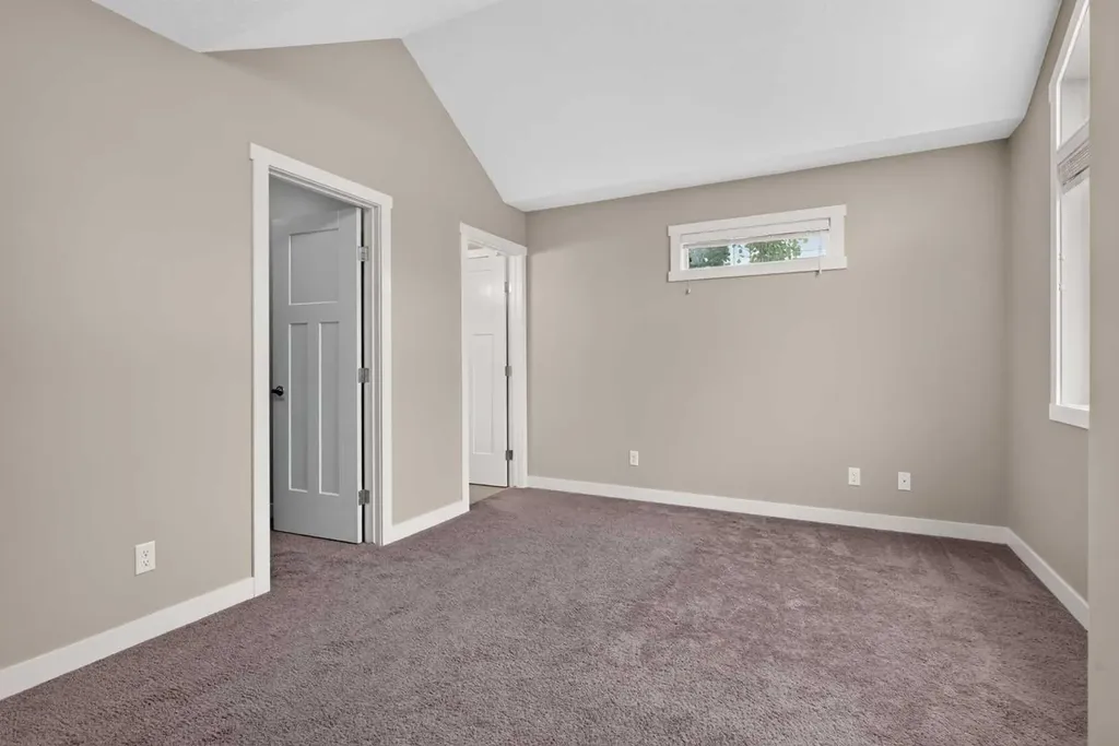 558 Evanston Manor NW Calgary AB T3P 0R8