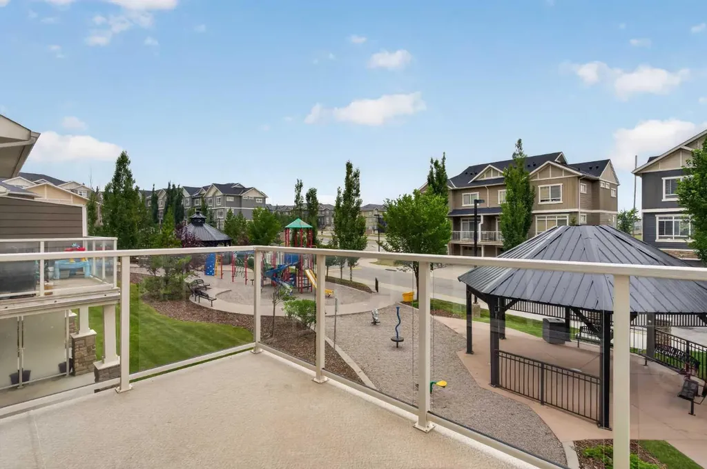 558 Evanston Manor NW Calgary AB T3P 0R8