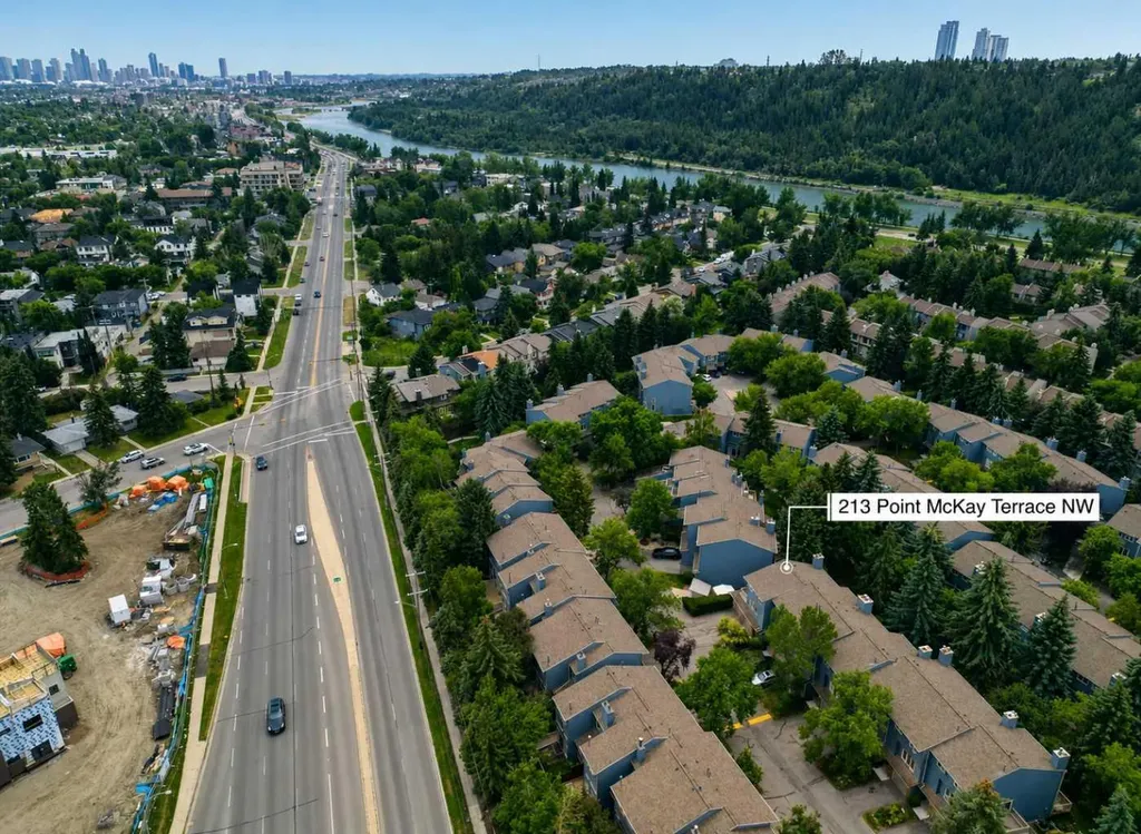 213 Point Mckay Terrace NW Calgary AB T3B 5B6