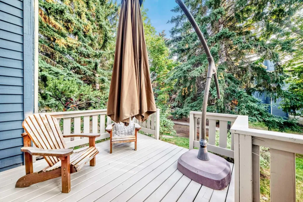 213 Point Mckay Terrace NW Calgary AB T3B 5B6