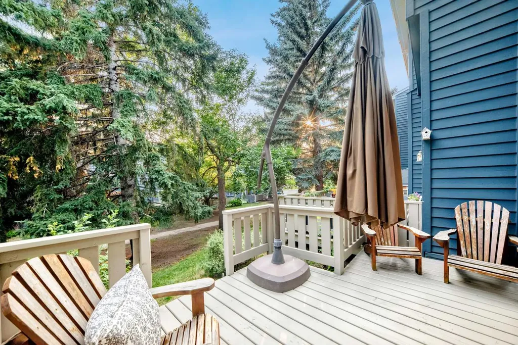 213 Point Mckay Terrace NW Calgary AB T3B 5B6