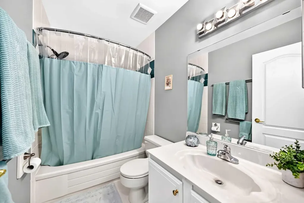213 Point Mckay Terrace NW Calgary AB T3B 5B6