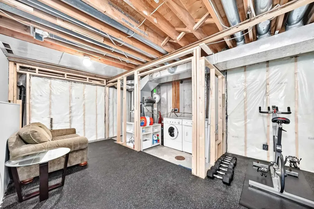213 Point Mckay Terrace NW Calgary AB T3B 5B6