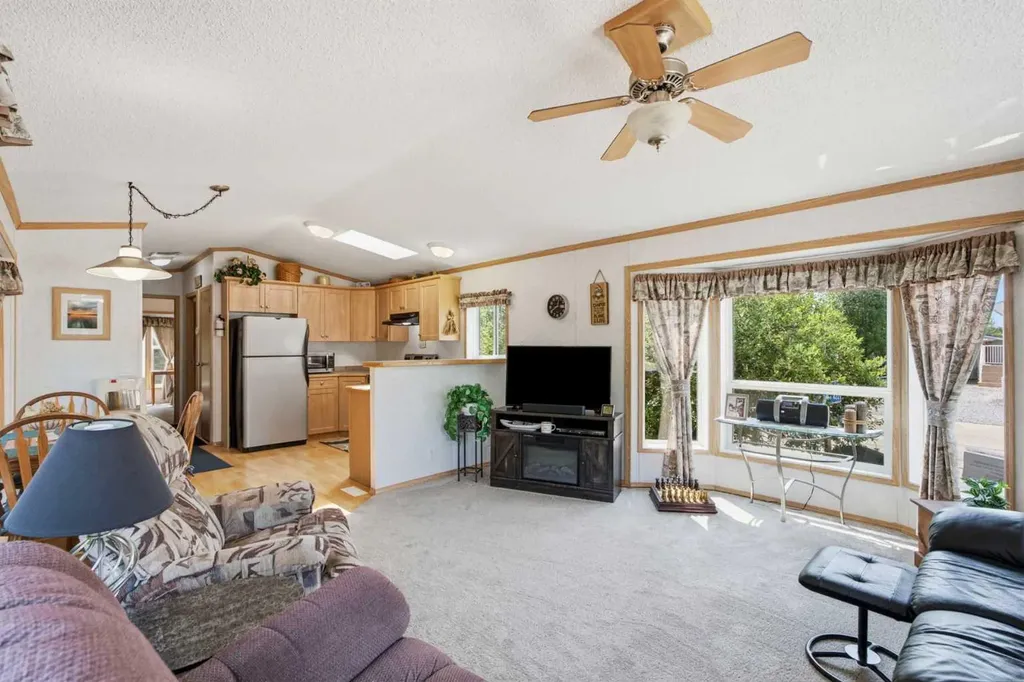 10046 Township Road 422 Rural Ponoka County AB t0c 2j0